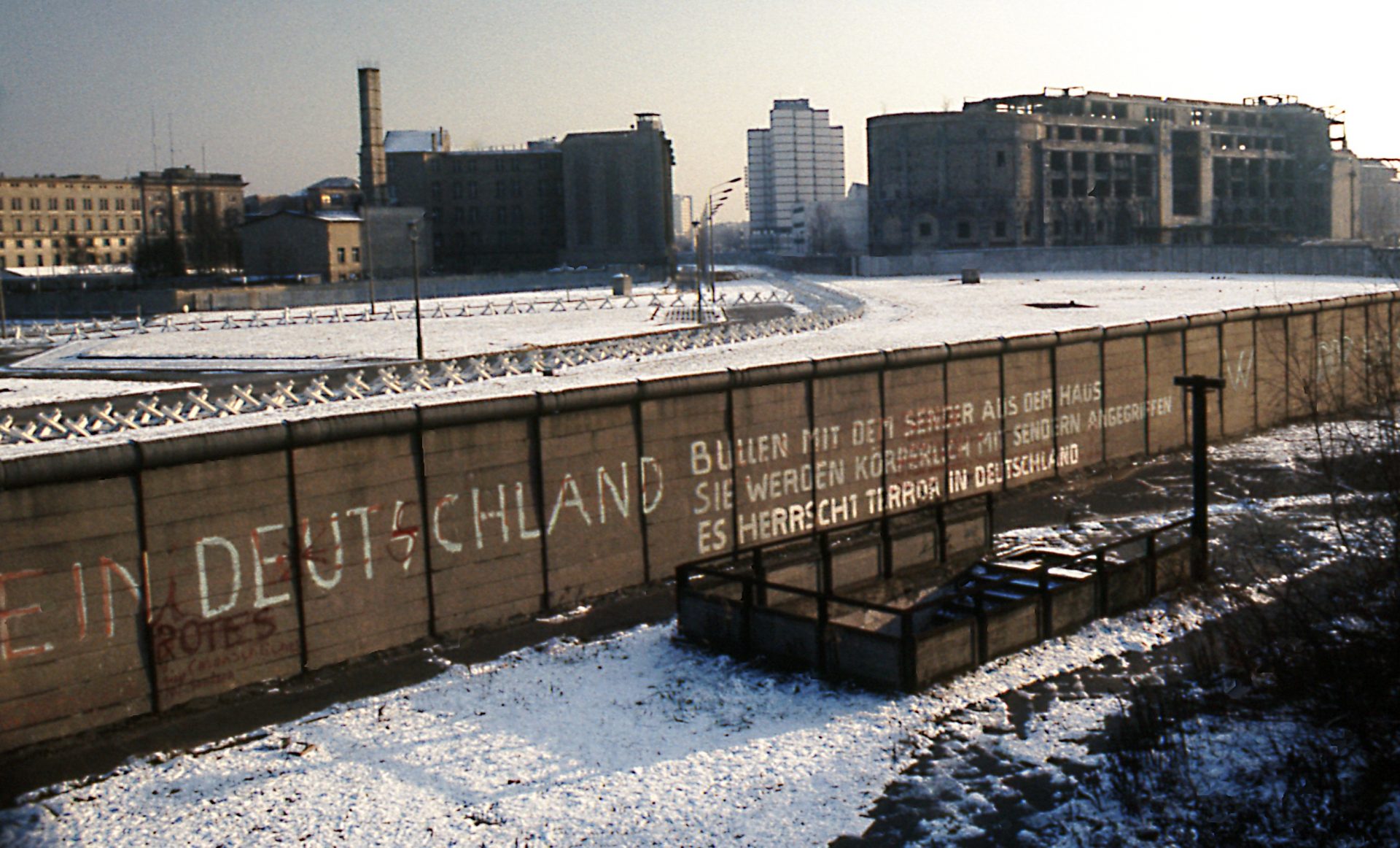 La véritable histoire du mur de Berlin Sherpas