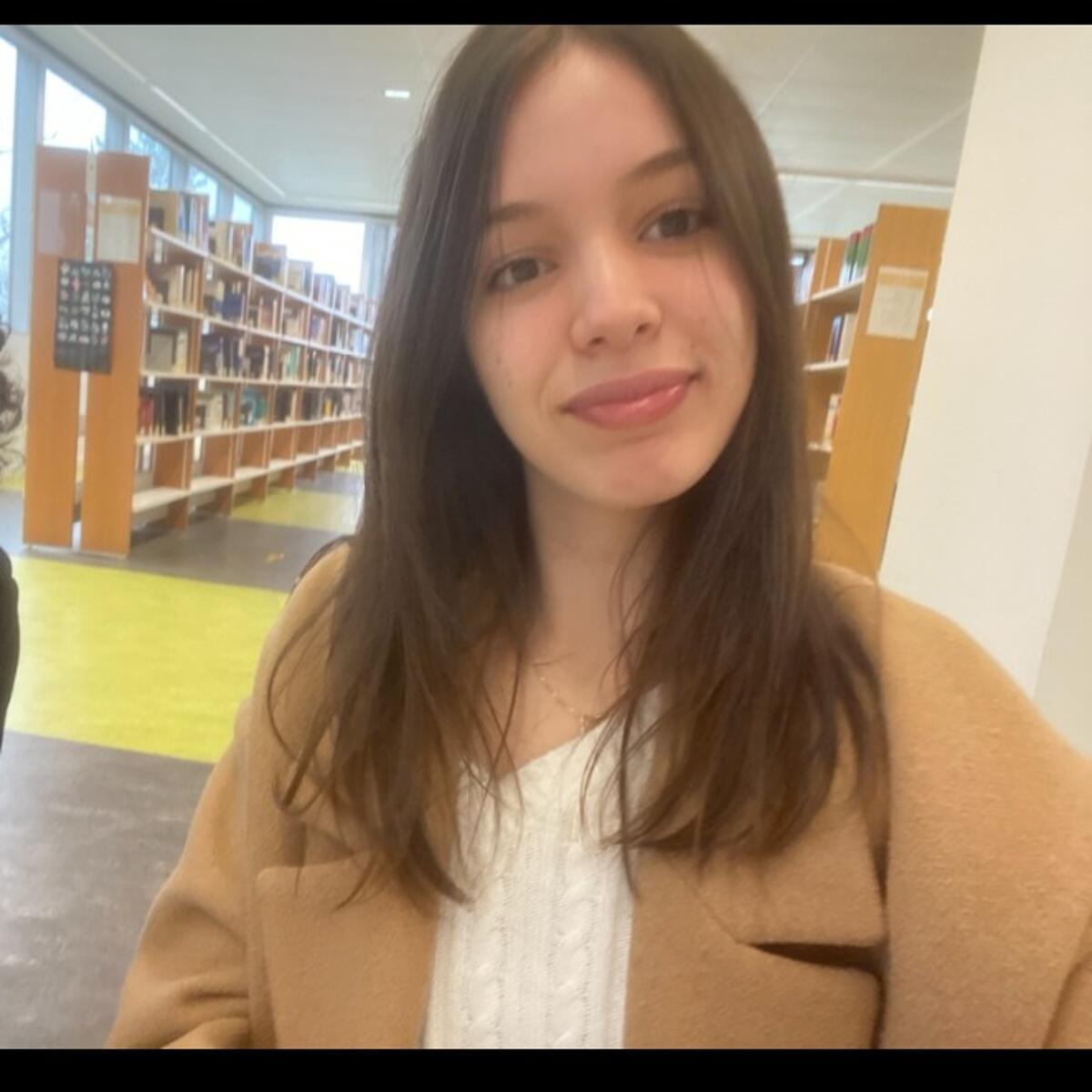 photo profil de Louisa