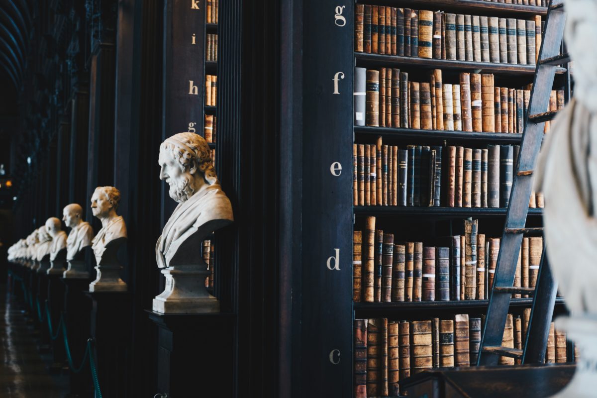 7 idées reçues en philosophie à mettre au placard ! 
