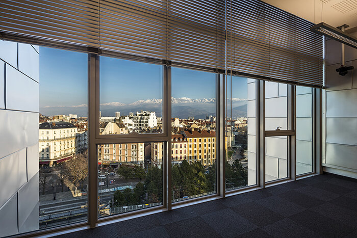 grenoble em