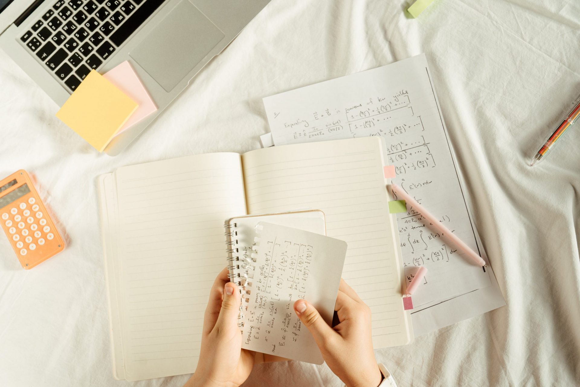 Cours sur la loi de composition interne