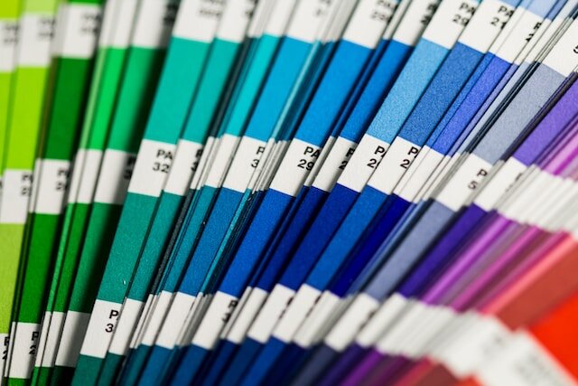 pantone de couleurs