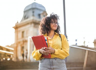 Les meilleures écoles de commerce françaises : découvre le classement 2024 ! 
