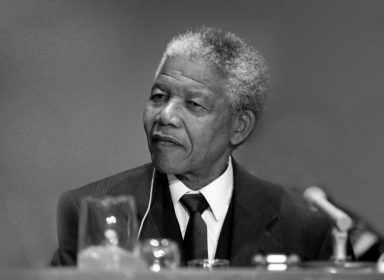 Nelson Mandela, l’homme qui a réconcilié l’Afrique du Sud 