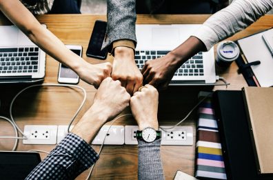 Management participatif : avantages et mise en œuvre 