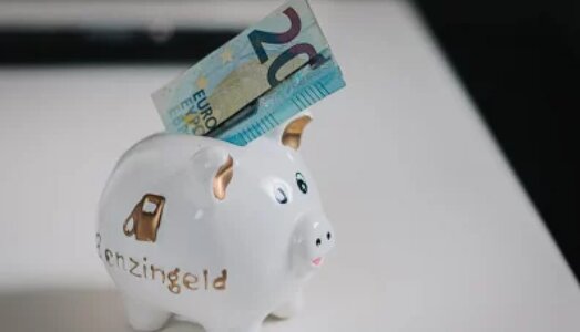 Différences entre politique monétaire et politique budgétaire