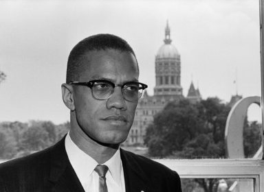 Malcolm X, porte-étendard des droits des noirs 