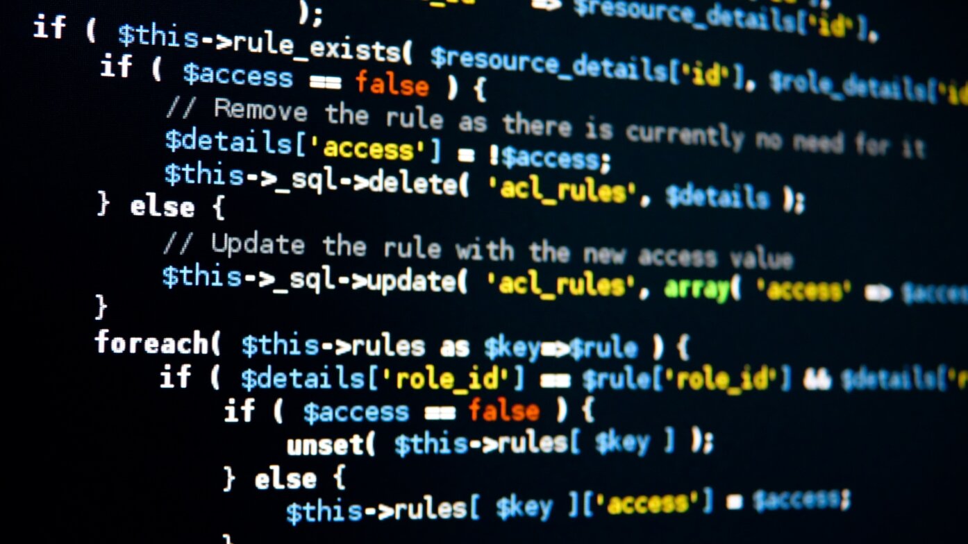 Les meilleures IA pour coder : notre top des outils incontournables 
