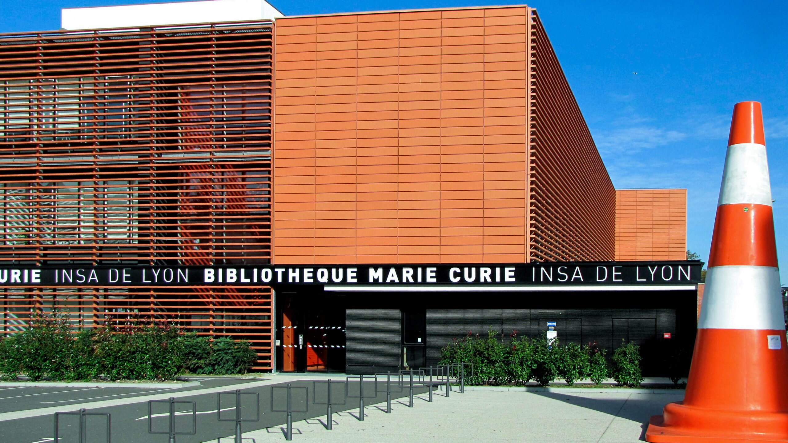 Bibliothèque Marie Curie INSA (2)