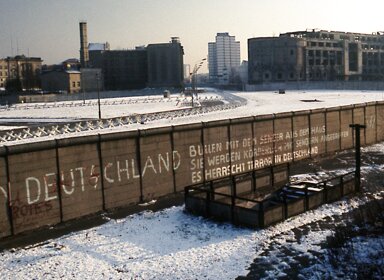 La véritable histoire du mur de Berlin 
