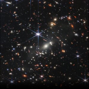 Première image du fin-fond de l'espace de james-webb / Photo publiée par la NASA - faits marquants