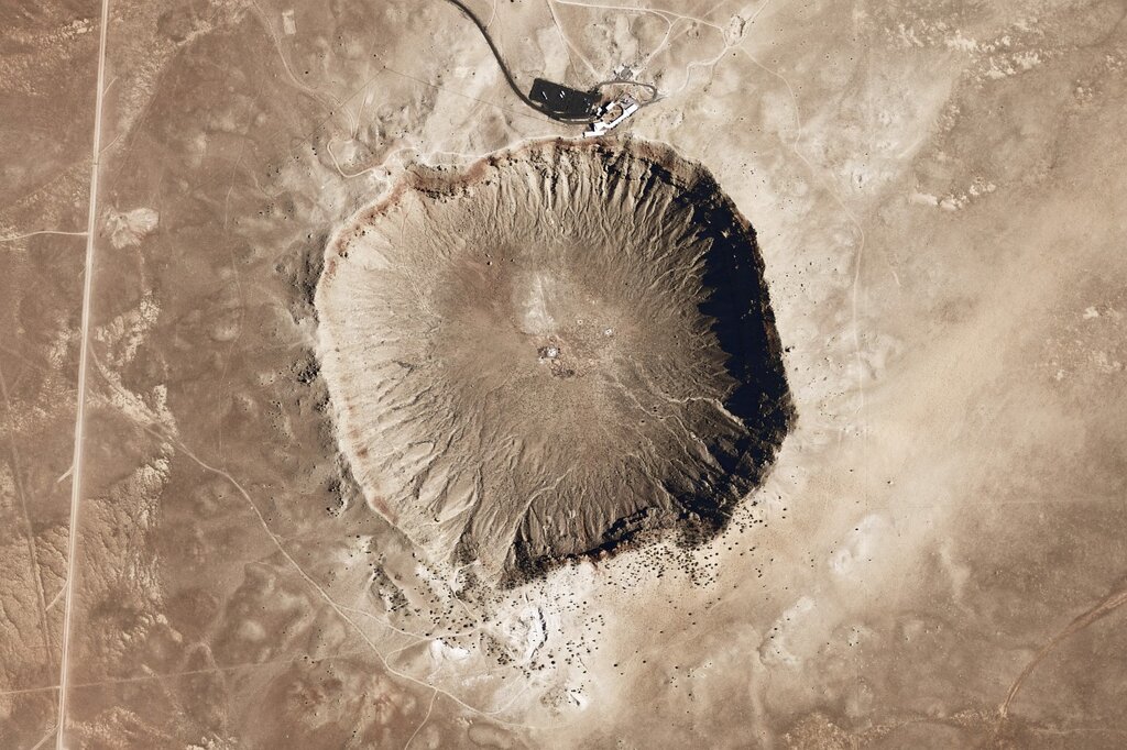 Plutôt impressionnant ce cratère de météorite 

