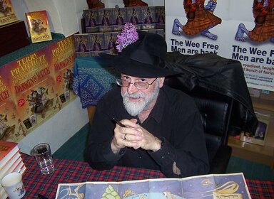 Terry Pratchett, le maître de la fantasy britannique ‍️