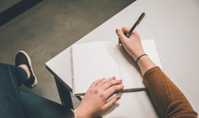 Comment bien construire son paragraphe : méthode lycée ️