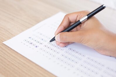 Réviser la veille d’un examen : bonne ou mauvaise idée ? 🤔