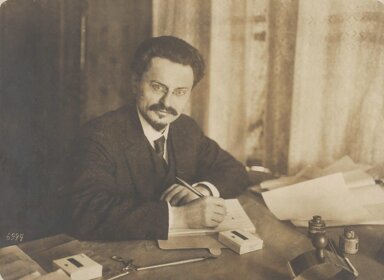 Léon Trotski, portrait d’un révolutionnaire permanent 