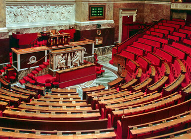 Qu’est-ce que la dissolution de l’Assemblée nationale ? ️