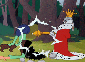 Un roi frappe ses sujets avec un sceptre.