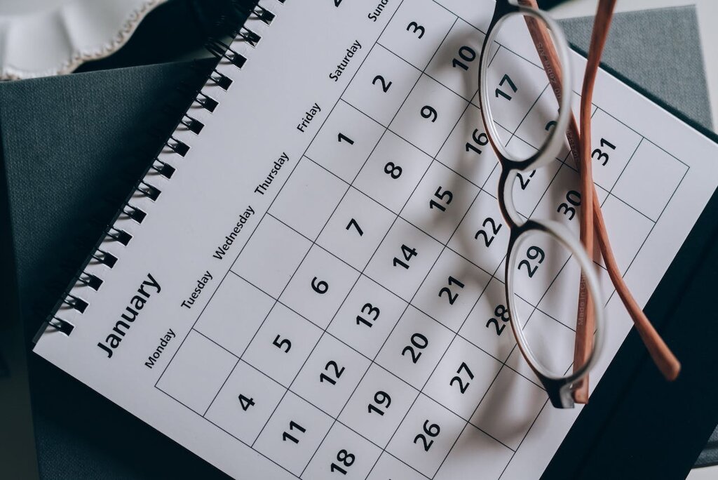 Un calendrier.