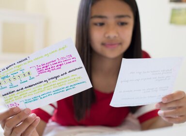 Fiches de révision : comment aider son enfant ? 